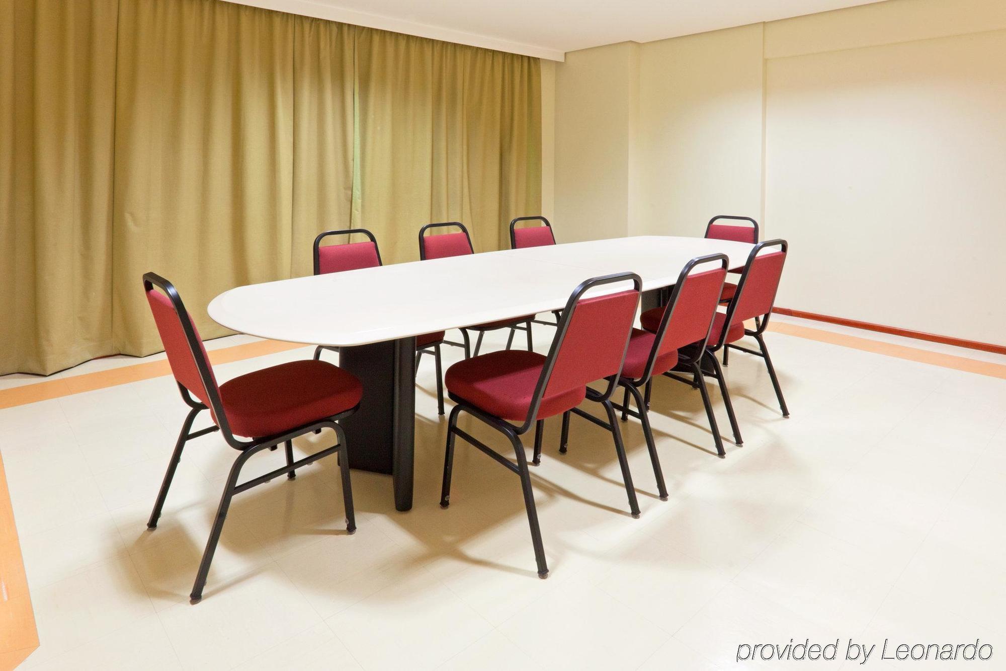 Holiday Inn Express Avenida Sumare São Paulo Létesítmények fotó