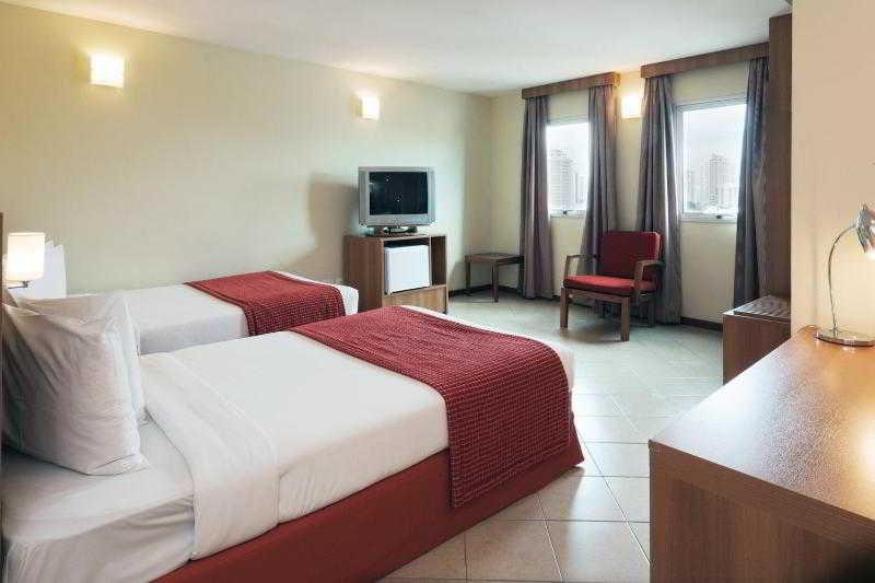 Holiday Inn Express Avenida Sumare São Paulo Szoba fotó